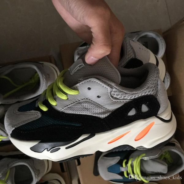 

2020 kids running shoes kanye west wave runner 700 youth shoes sply 700 sports sneakers casual toddler shoe size :28-35, Black