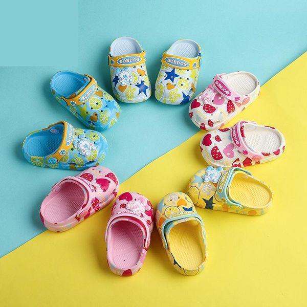 

2020 новая детская обувь, тапочки, нескользящая детская печать, внутренняя и наружная легкая обувь с отверстиями, повседневная обувь t200507, Black;red