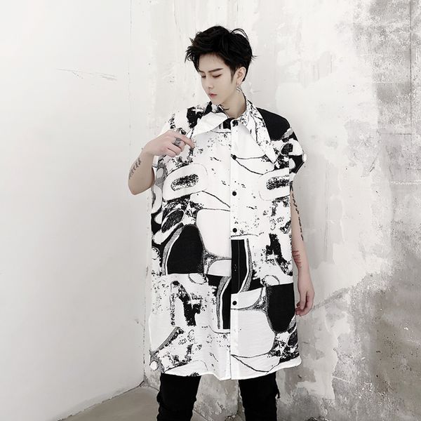 

ewq / men's wear abstract graffiti geometric pattern print loose sleeveless shirt fashionable male's pointed collar shirt 9y2287, White;black