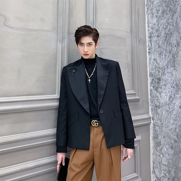 

men asymmetry collar loose casual single button suit jacket male japan streetwear vintage fashion short blazer coat outerwear, White;black