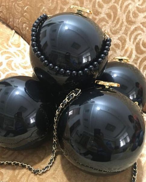 

1pcs perfect match famous designer black pearl ball handbag fashion party acrylic shoulder bag vip gift handbag camellia pearl bags
