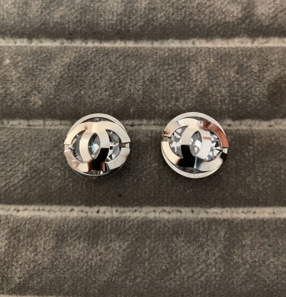 

2020 новый сверкающий большой алмаз письмо серег из нержавеющей стали 316l 3 цвета 18k золото выросли серебряные женские мужчин серьги беспл, Golden;silver