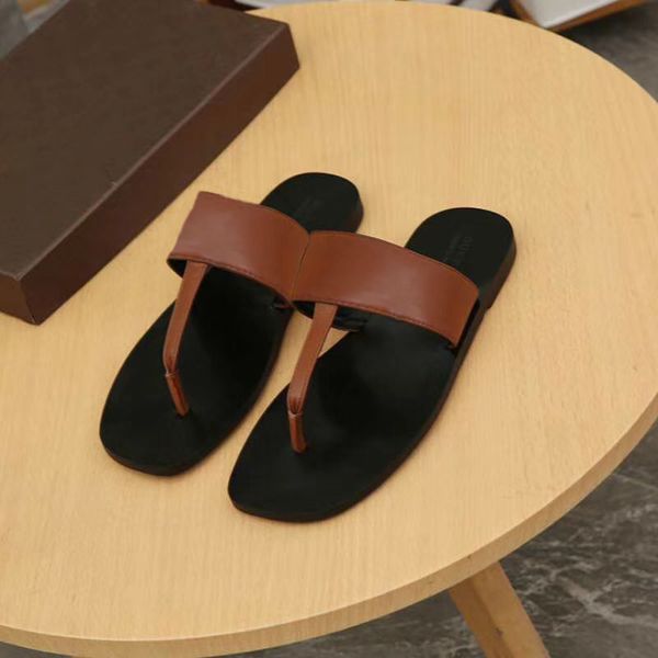 

2019 High Quality Men Designer Slides Metal chain Slippers Genuine Leather Sandals Flip Flops Summer Slides Slippers Mens Shoes SZ 7-13
