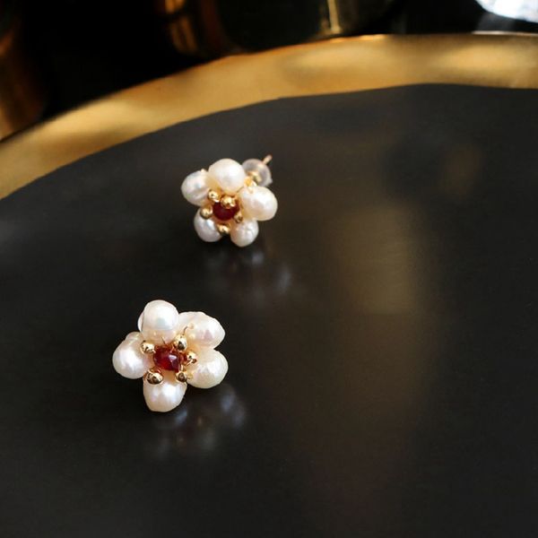 

daimi flower freshwater pearl earrings handmade jewelry flower studs earrings for women, Golden;silver