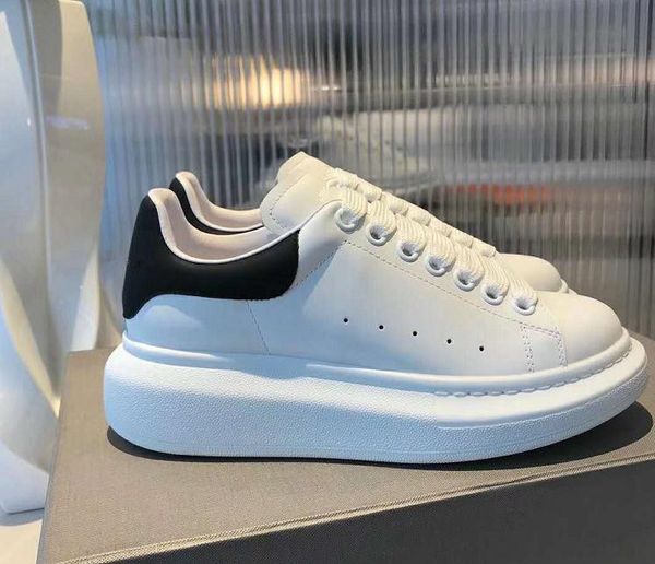 

Новый мужчины дизайнер туфли 2020 Моды мужчин женщин низким вырезать белые кожаные