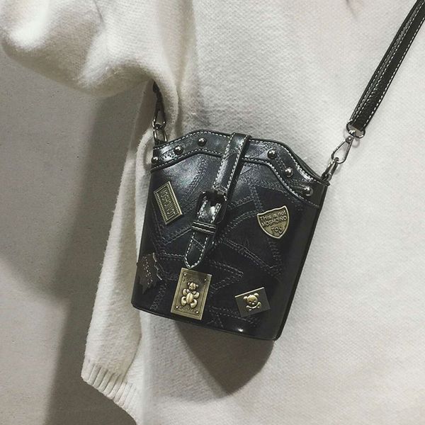 

shangxin texture bag lady 2018 new type wind water barrel bag chic baitie emblem one shoulder slant