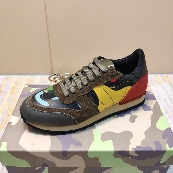 

fashion rockrunner camouflage sneaker studded designer shoes men women flats trainers mesh leather combo rock runner shoes with box, Black