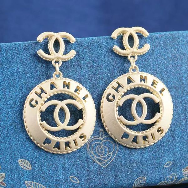 

Oscila & Candelabro guohuiwen