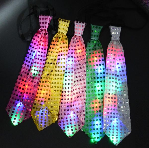 Erkek Kadınlar Cheer Prop beslemeler için Işık Up LED Bow Parlak Pullu Boyun Kravatlar Değiştirilebilir Renkler Kravat Led Fiber Tie Yanıp sönen Tie