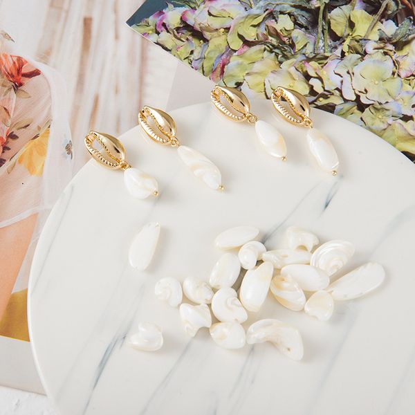 

retro style real pearl shell ear nail original hand work niche designer fashion originality earrings