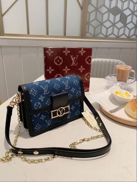 

2019 simple ladies brand bag luxury ladies pu leather bag famous designers brand bags wallet shoulder bag 40156 shopping bags-011