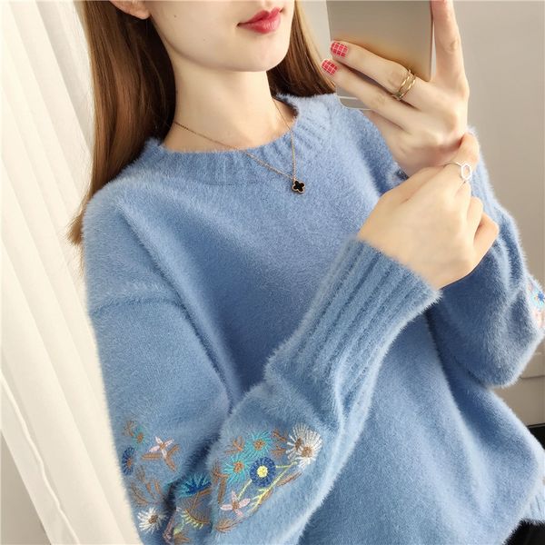 

9379 new sleeve embroidered mink down sweater 59, White;black