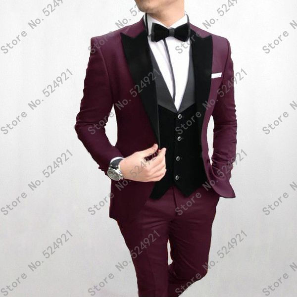 Nuovo stile testimoni dello sposo bordeaux + nero smoking dello sposo picco velluto bavero abiti da uomo matrimonio testimone dello sposo (giacca + pantaloni + gilet + papillon) L359