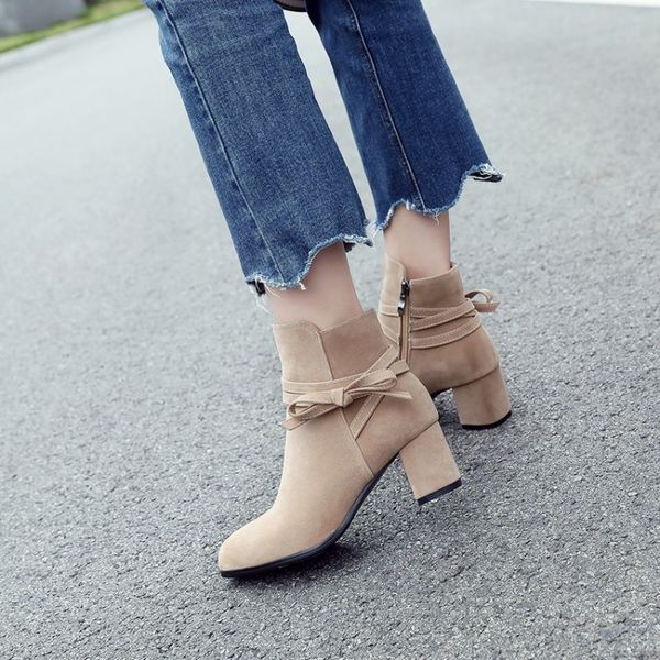 

big size 9 10 11 12 butterfly-knotted short boots with pointed solid colors and thick heels, Black