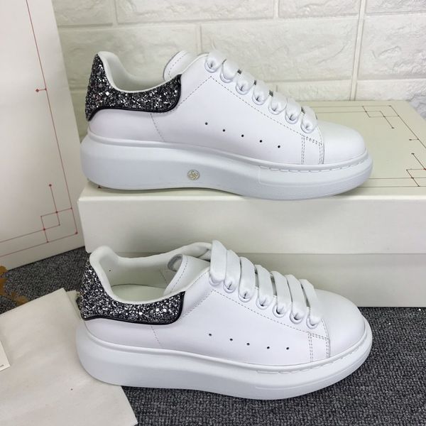 

increased small white shoes men and women 2020 four seasons wild leather sponge cake thick bottom outdoor travel casual shoes 35-44#05, Red;white