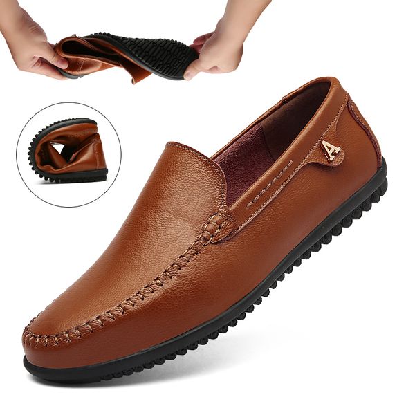 

summer breathable men's sandals leather loafers casuals men's non-slip shoes wear-resistant soft business shoes 38-47, Black