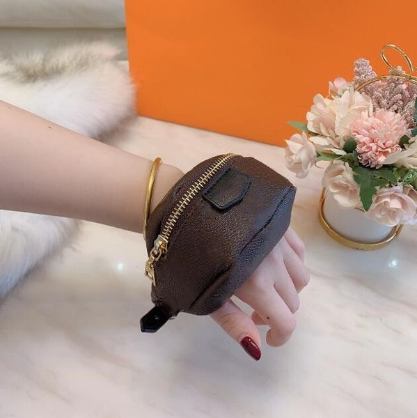 

2019 new designer luxury handbag wrist belt mini purse premium texture ing