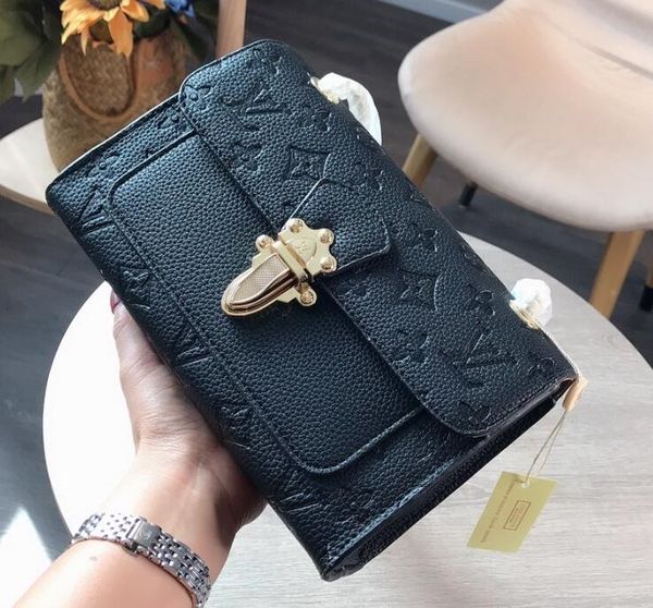 

Bolsas de câmera, cases e correias factorycamera888