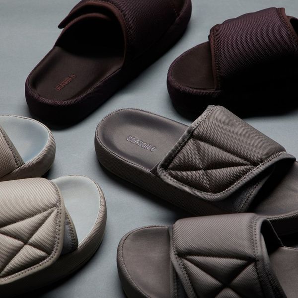 

2019 Summer Top Quality Kanye Season 6 Slides Men Women Fashion Season 6 Grey Flatform Slippers Embroidery Outdoor