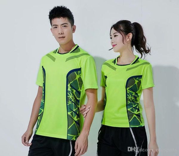 camisa con tenis mujer