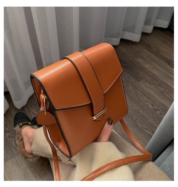 

2020 new style women's bag fashion retro bucket bag large capacity shoulder/crossbody