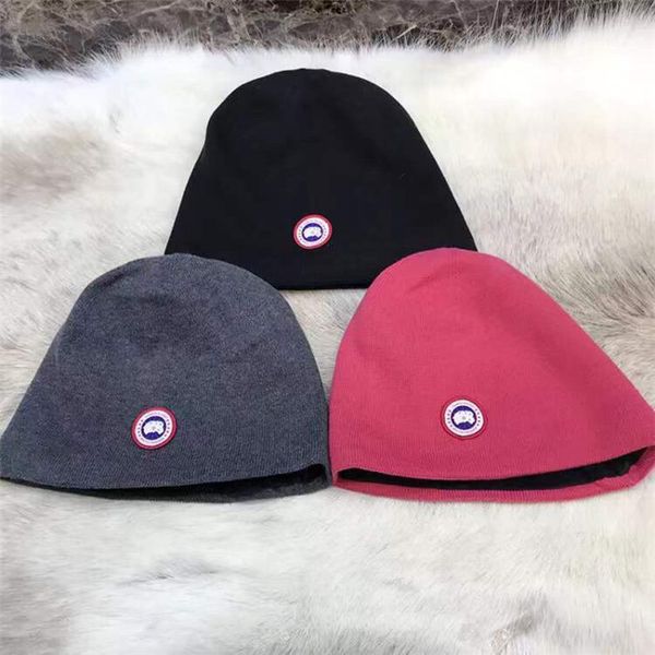 

19aw new arrival canada luxurious design knitted winter hats wool beanies men women goose breathable fashion streetwear outdoor hats, Black;white