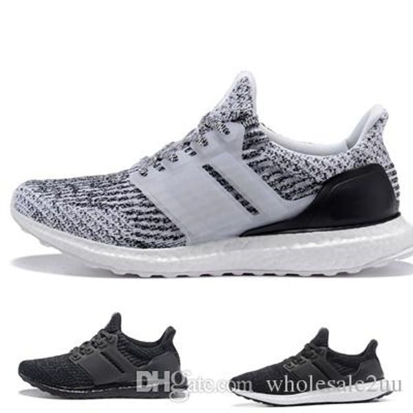Adidas Ultra Boost vs Nike Air Zoom Pegasus 35 Runnea