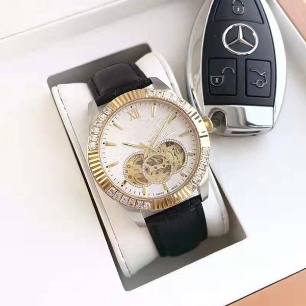 

2019 новый стиль мода роскошные мужские часы 40 мм циферблат кожаный ремешок 316 нержавеющая сталь часы высокое качество miyota механизм с а, Slivery;brown