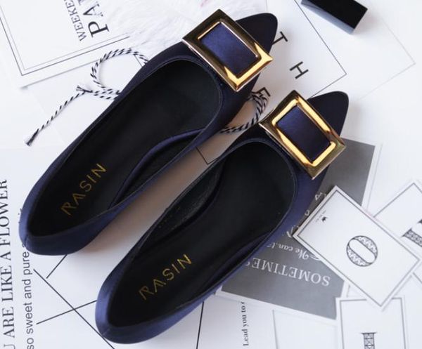 

2019 silk and satin women's shoes in spring and autumn with new style flat bottom pointed end @41, Black