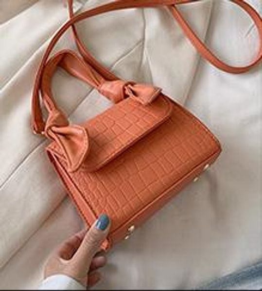 

designer women's bags, foreign luxury, 2020 popular newset trendy wild handbag shoulder bag, fashion oblique small square bag