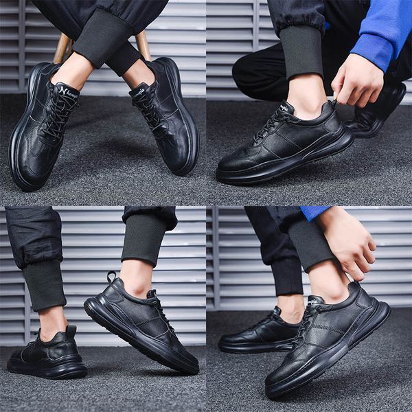 

classic lightweight running shoes triple black mens trainers white grey women designer sneakers walking hiking walking outdoor casual shoes, White;red