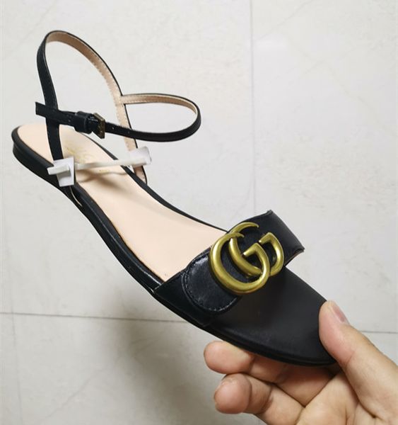 

Mu t have branded women leather fat heel andal de igner lady leather ankle trap buckle rubber out ole ca ual andal