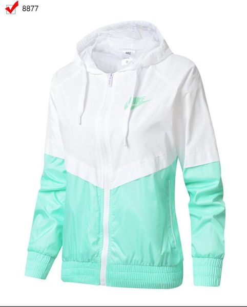 chaquetas nike mujer precio