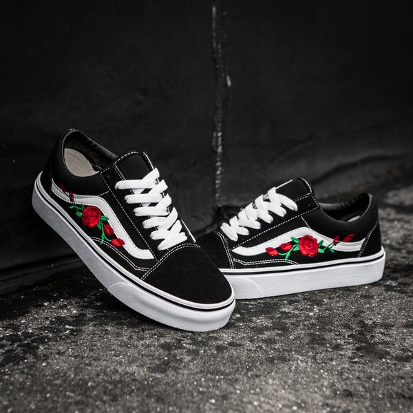 

2020 new amac customs men women skateboard shoes rose embroidery sports old skool skate womens canvas designer sneakers 35-45, Black