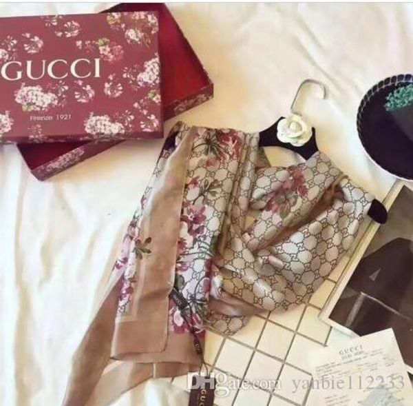 

Cachecóis bing351123