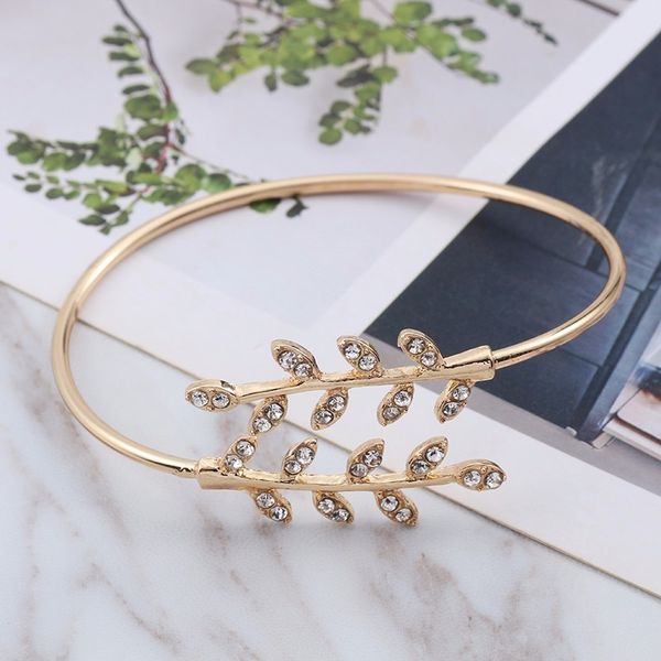 

simple female leaf bracelet plant inlaid rhinestone opening adjustable metal material jewelry gift direct sales pulseiras bijoux, Black
