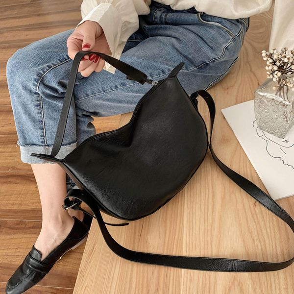 

handbag small female 2020 new korean version of the messenger bag retro pillow bag wild ins texture shoulder