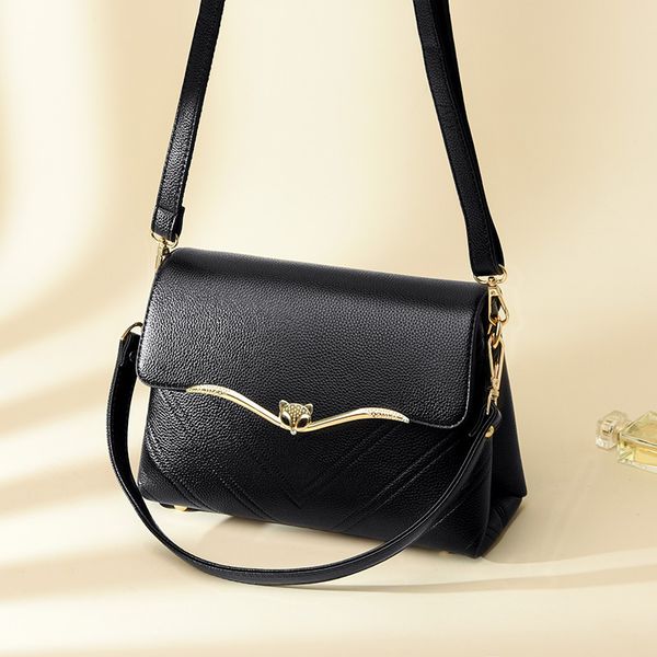 

messenger bag female bag 2020 new ladies large capacity shoulder handbag