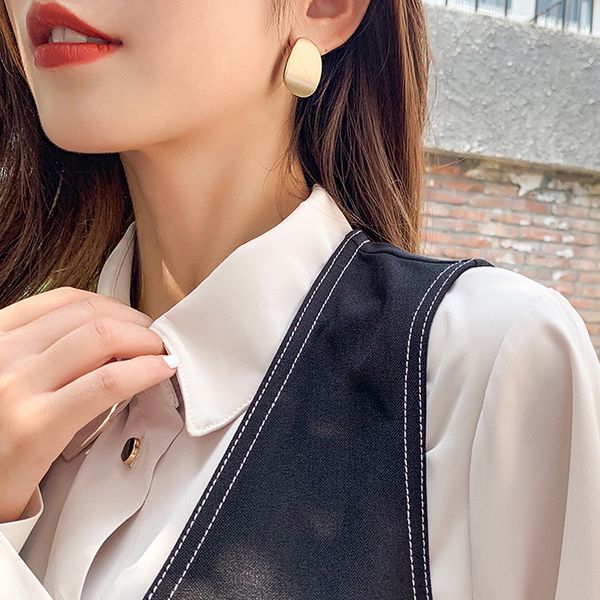 

aensoa gold simple brushed design earrings for women irregular geometric temperament small alloy curved surface earrings jewelry, Silver