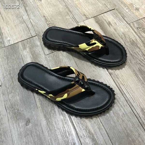 

2019fashion trend anti-skid classic women men's shoes flip flops summer fashion soft comfortable rubber breathable casual man f, Black