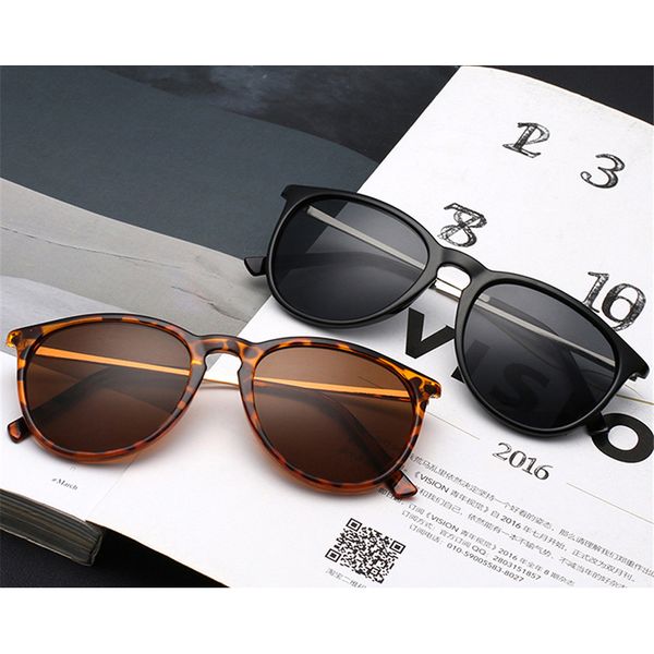 

vintage retro oval round sunglasses women men brand designer sun glasses for women alloy mirror sun glasses ladies oculos de sol, White;black