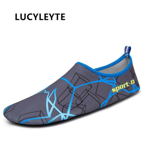 

summer water shoes men breathable upstream aqua shoes woman beach sandals swimming diving skin river sea slippers