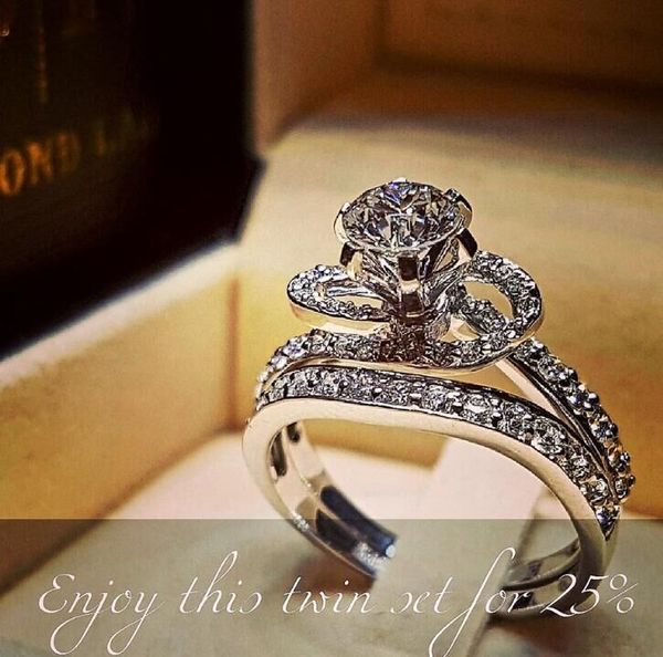 

new diamond simulated eight hearts and eight arrows ring, Golden;silver