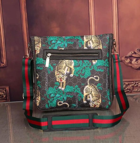 

fashion handbags bag vintage saddle bags classic shoulder bag messenger paragraph rivet broadband saddle bag 25.5x20x6.5cm type