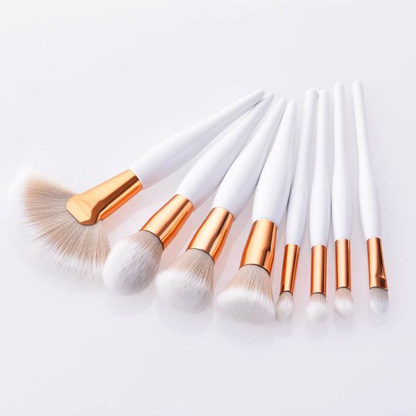 

8pcs professional makeup brushes set larger wooden handle eyeshadow eyebrow blush powder foundation brush make up brush set