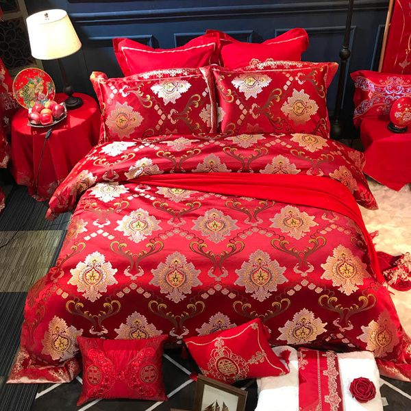 Oriental Silk Satin Red Bedding Set Luxury Gold Embroidery Duvet