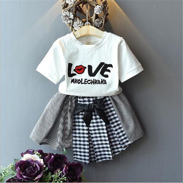 

дети одежда летней девушки любовь печати футболки топы одежды + bow нерегулярной юбка 2pieces костюм дети наряда, White
