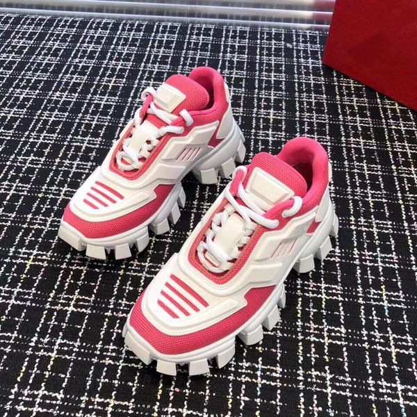 

men designer shoes cloudbust thunder knit sneaker women casual shoe white black leather mesh sneaker lace-up flat triple vintage luxury s01