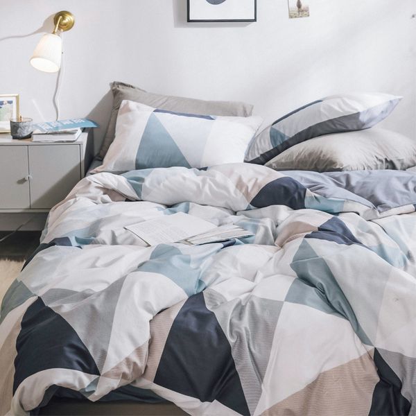

exotic style, simple cotton geometry, four-piece cotton, nordic bedding, comfortable and warm, bed linen