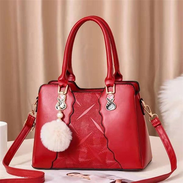 

crossbody сумки на ремне сумки lady простой стиль ручной hairball кожа pu тотализаторов топ-ручка женская мода сумки вышивки